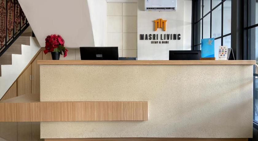 ホテル Masri Living By Daphna International ジョグジャカルタ エクステリア 写真